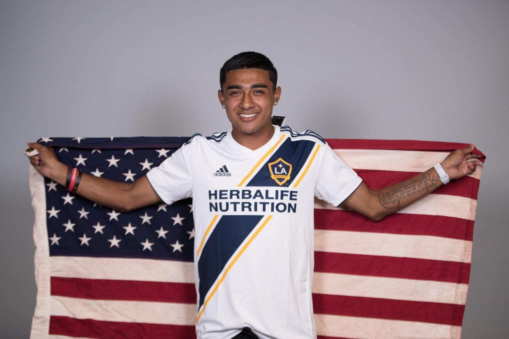 Julian Araujo LA Galaxy